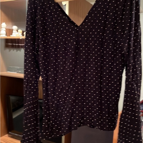 Venus Front Ruched Blouse - Picture 4 of 5